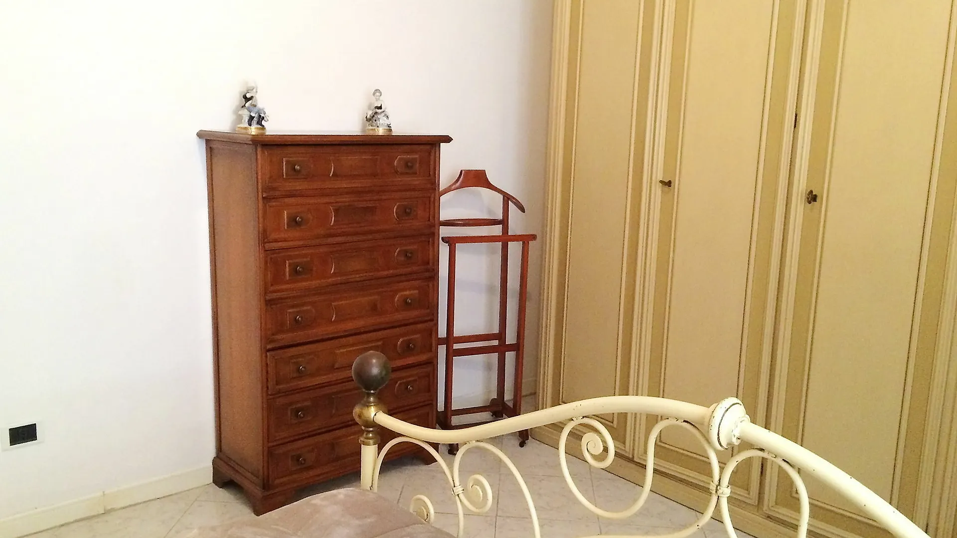Eclat Apartment San Remo